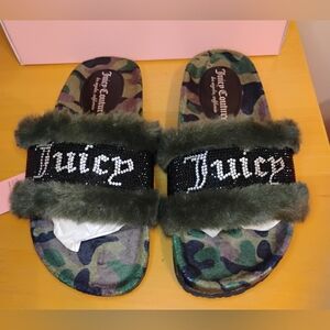 NEW Juicy Couture Sz 7 Faux Fur Slides - Camouflage